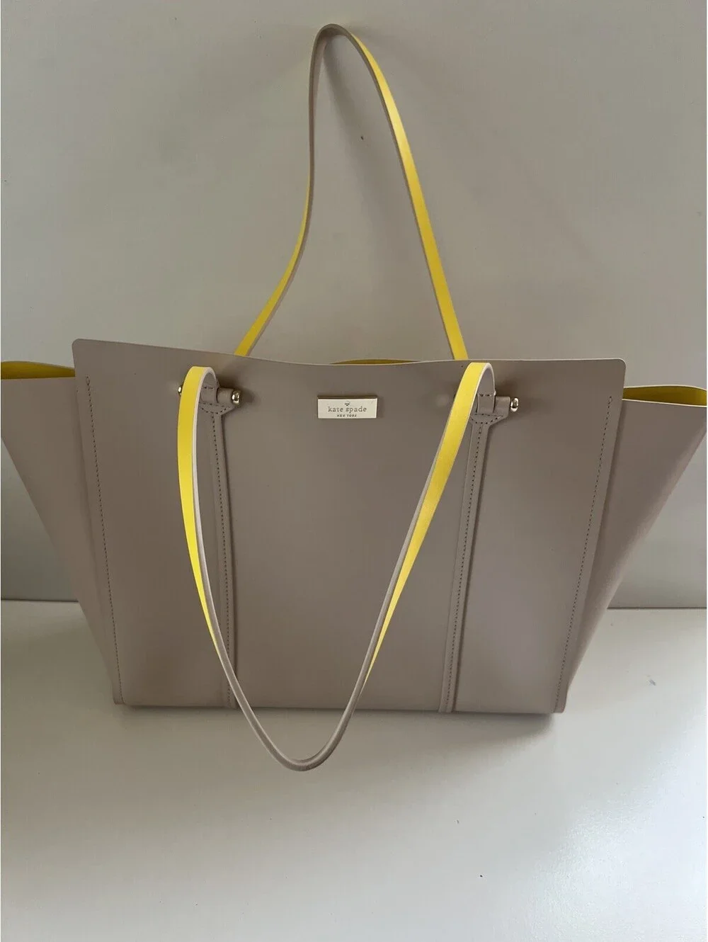Kate Spade Anelle Arbour Hill Beige/Yellow Leather Tote Bag